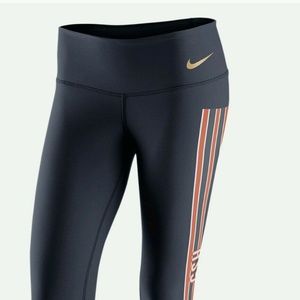 NIKE LEGEND 2.0 CHAMPIONSHIP DRIVE BEARS LEGGINGS